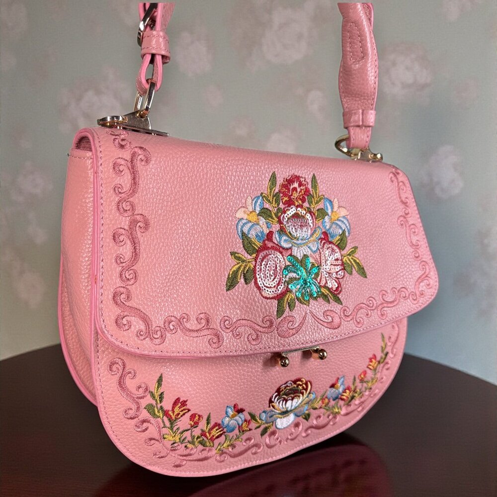 Sharif Legacy Leather Embroidered Shoulder Crossbody Saddle Bag - Sample Bag - Picture 5 of 15